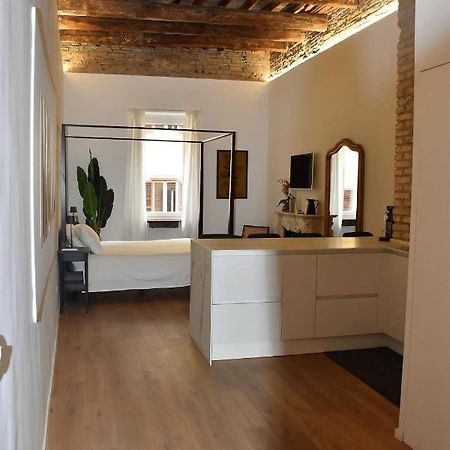 Fontana Luxury Home Рим Екстер'єр фото