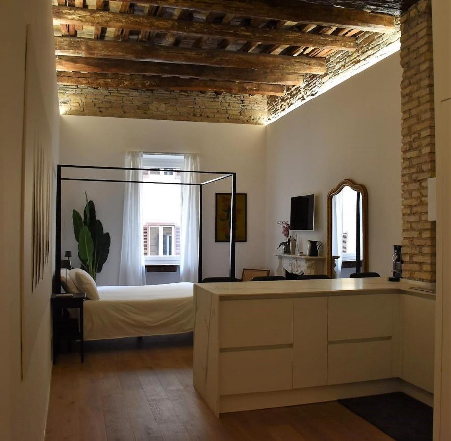 Fontana Luxury Home Рим Екстер'єр фото